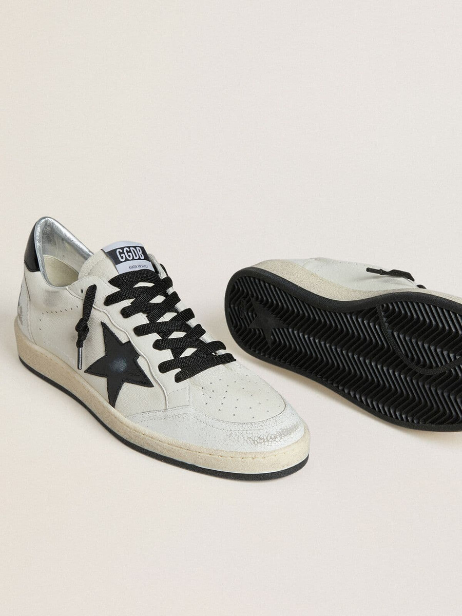 ナッパレザーにブラックのナプラックスターとヒールタブをあしらったレディース用ボールスターウィッシュ