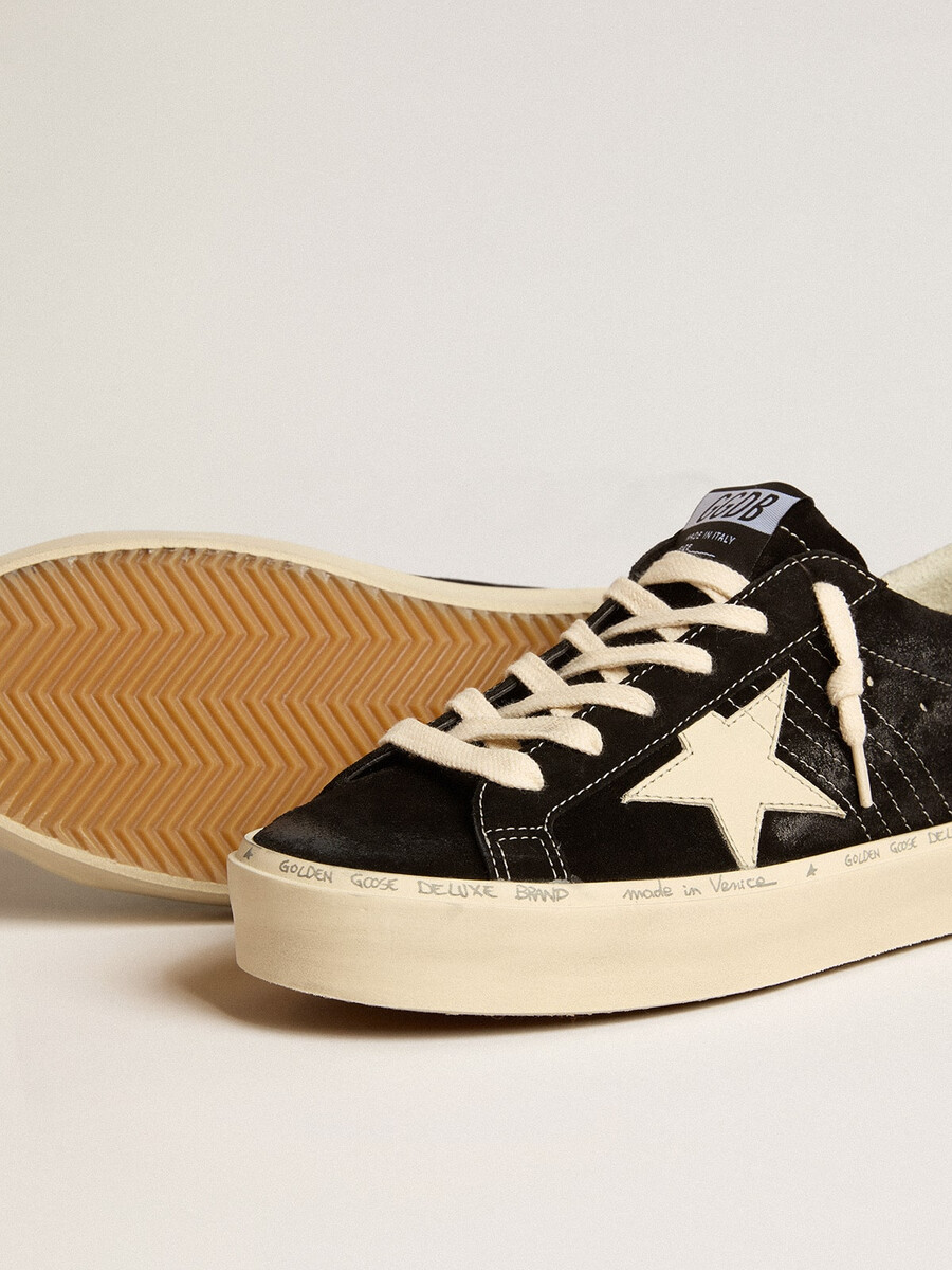 シルバーグリッターヒールタブ付きブラックレザーのレディースhi star