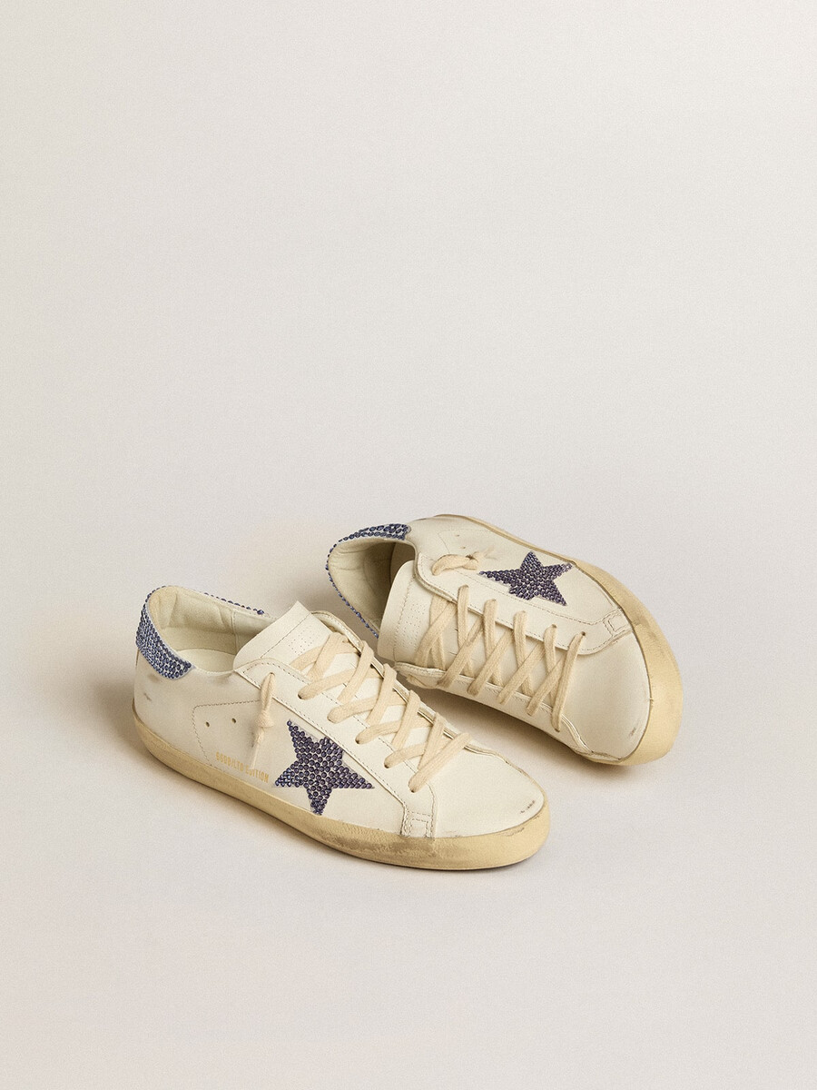 スワロフスキークリスタルを使用した女性用スニーカー「super-star ltd」